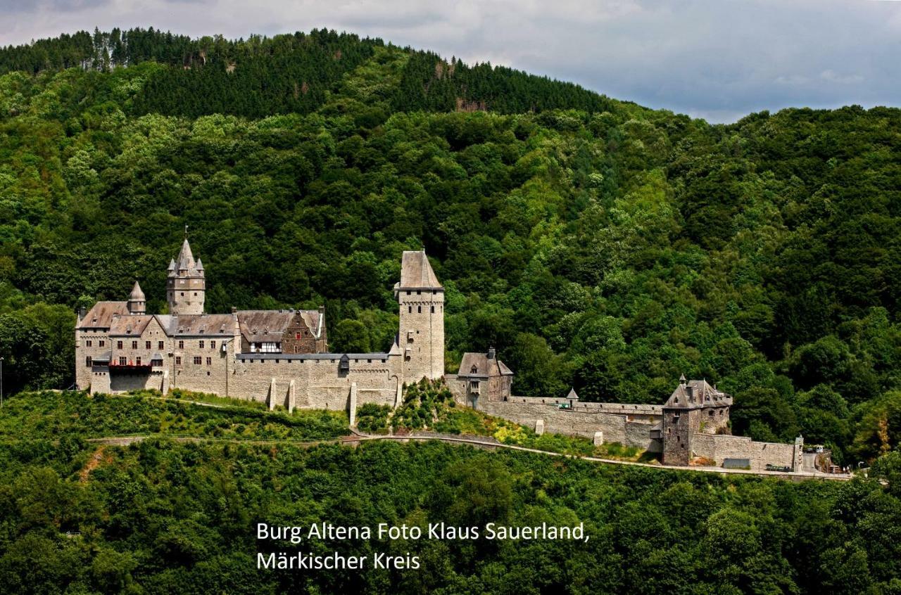 Ferienwohnung Heidi Алтена Екстер'єр фото